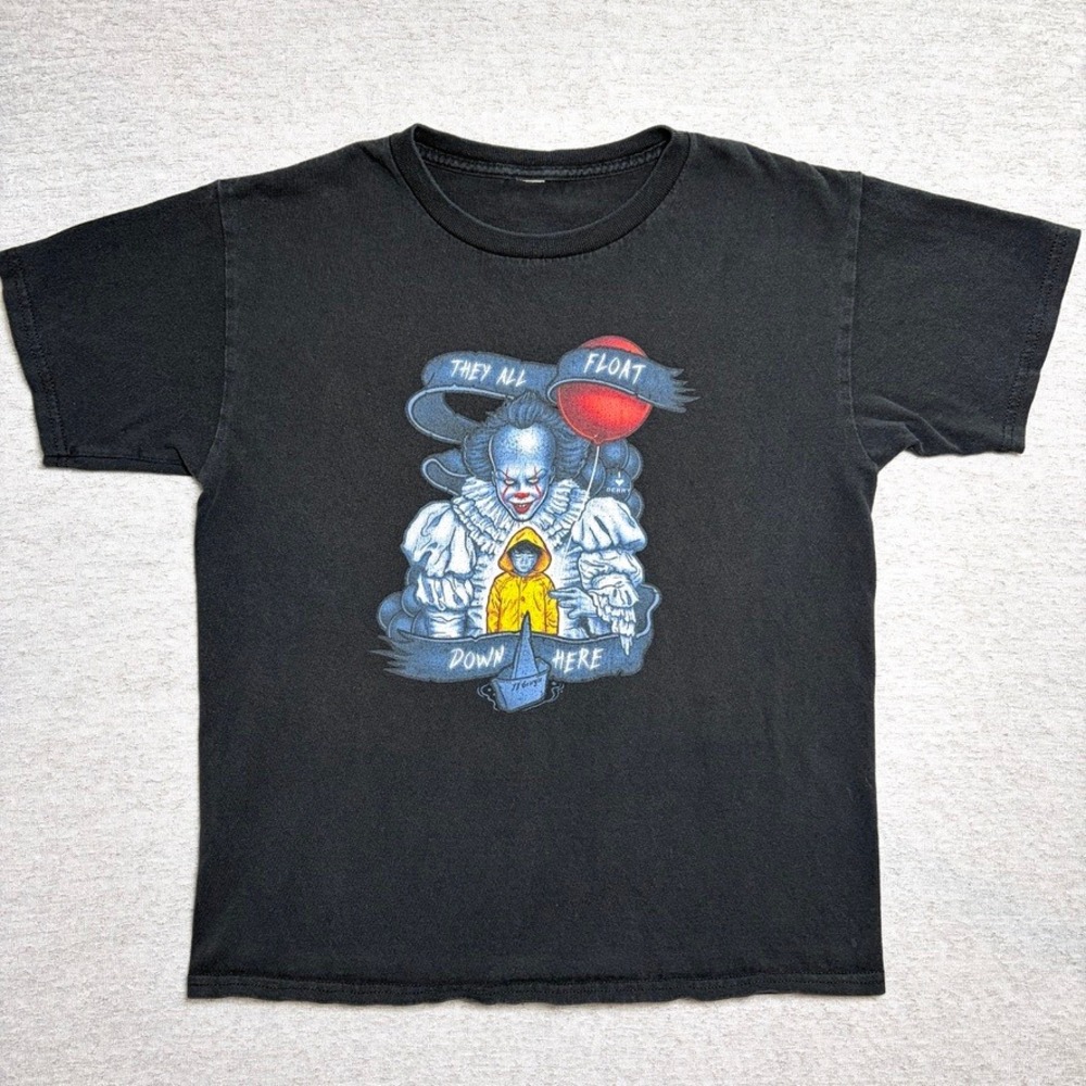 IT‎ Pennywise Clown Movie Mens TShirt Small Black Stephen King Horror